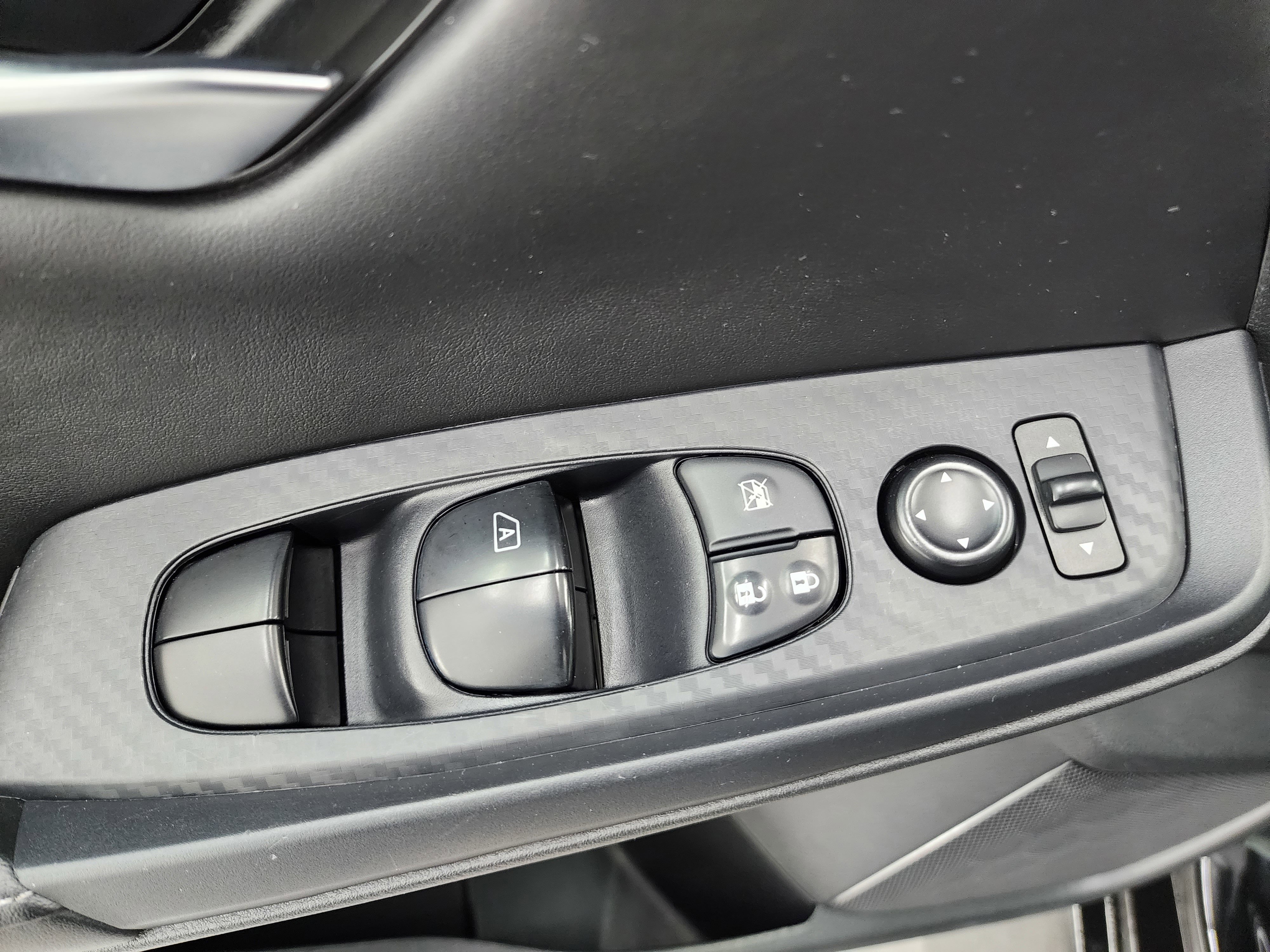 Used 2023 Nissan Sentra SV image 37