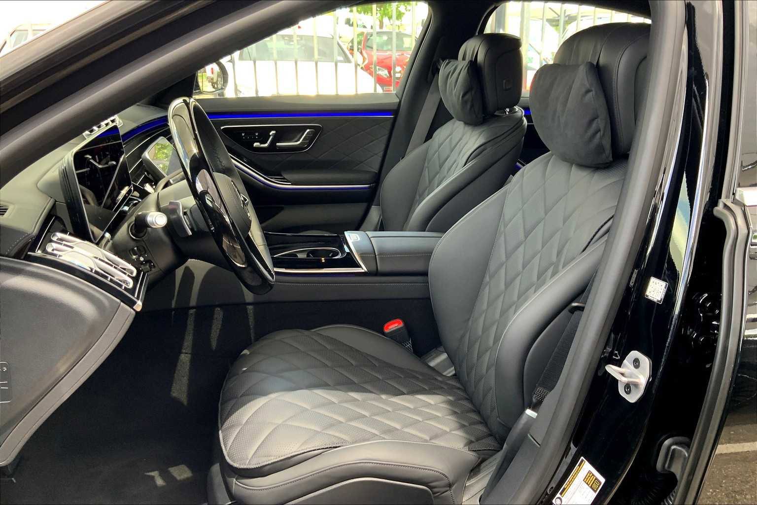 New 2025 Mercedes-Benz S 580 4MATIC Sedan image 17