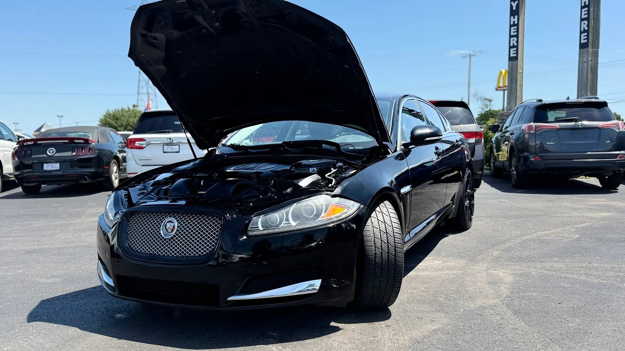 Used 2015 Jaguar XF Portfolio RWD image 9