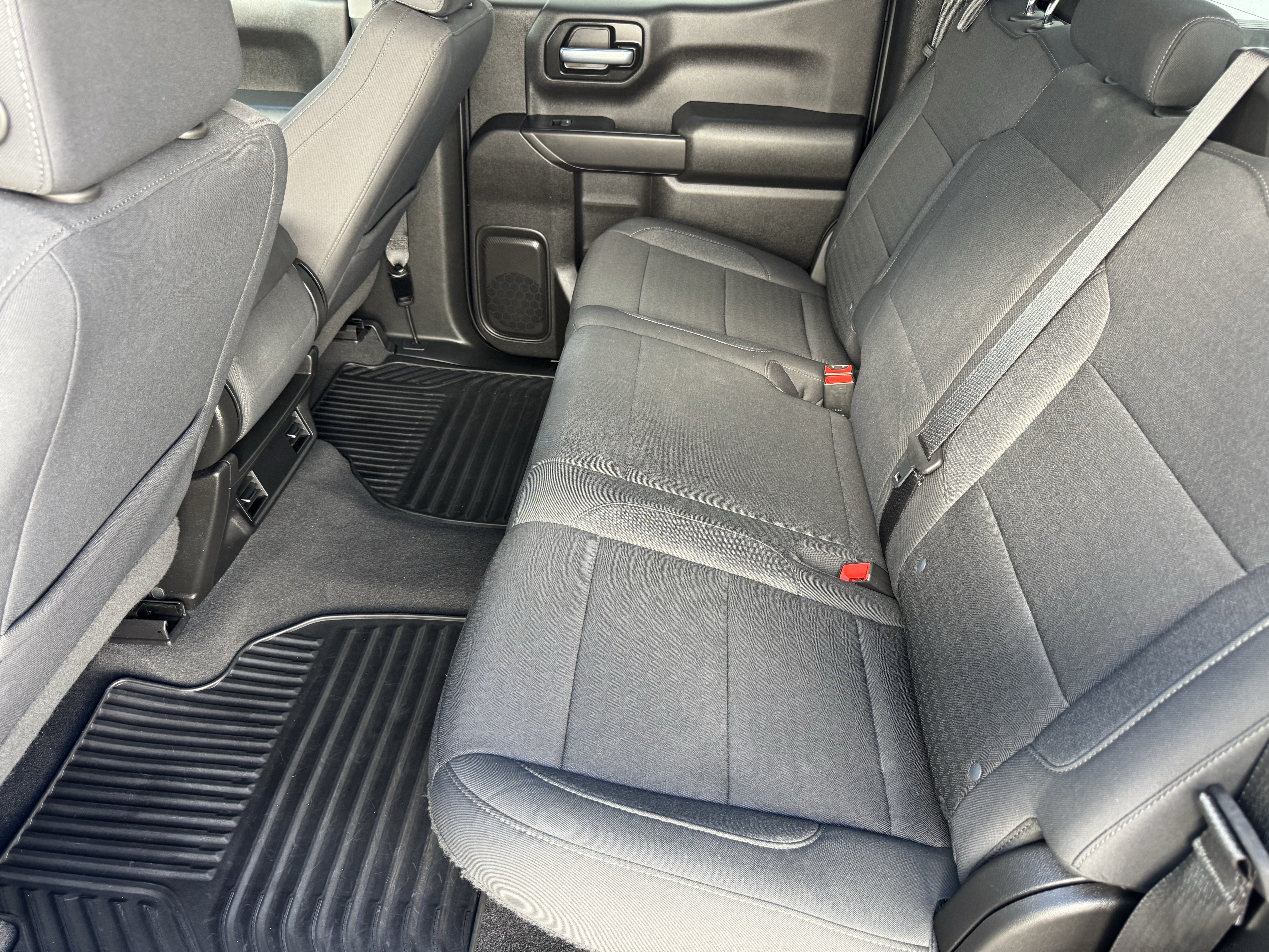 Certified 2022 Chevrolet Silverado 1500 Custom AWD/4WD image 15