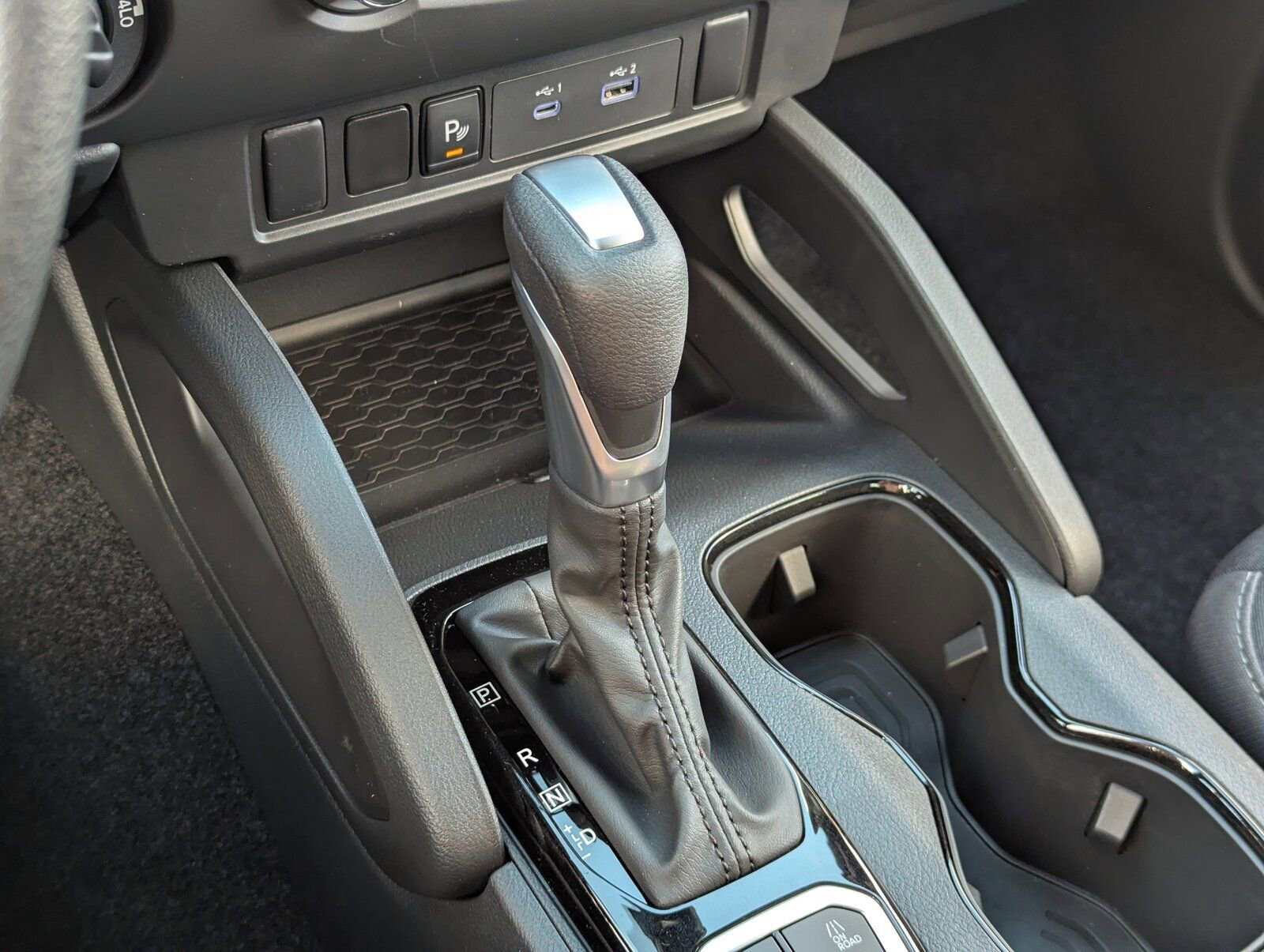 New 2026 Nissan Frontier SV w/ Tow Package AWD/4WD image 18