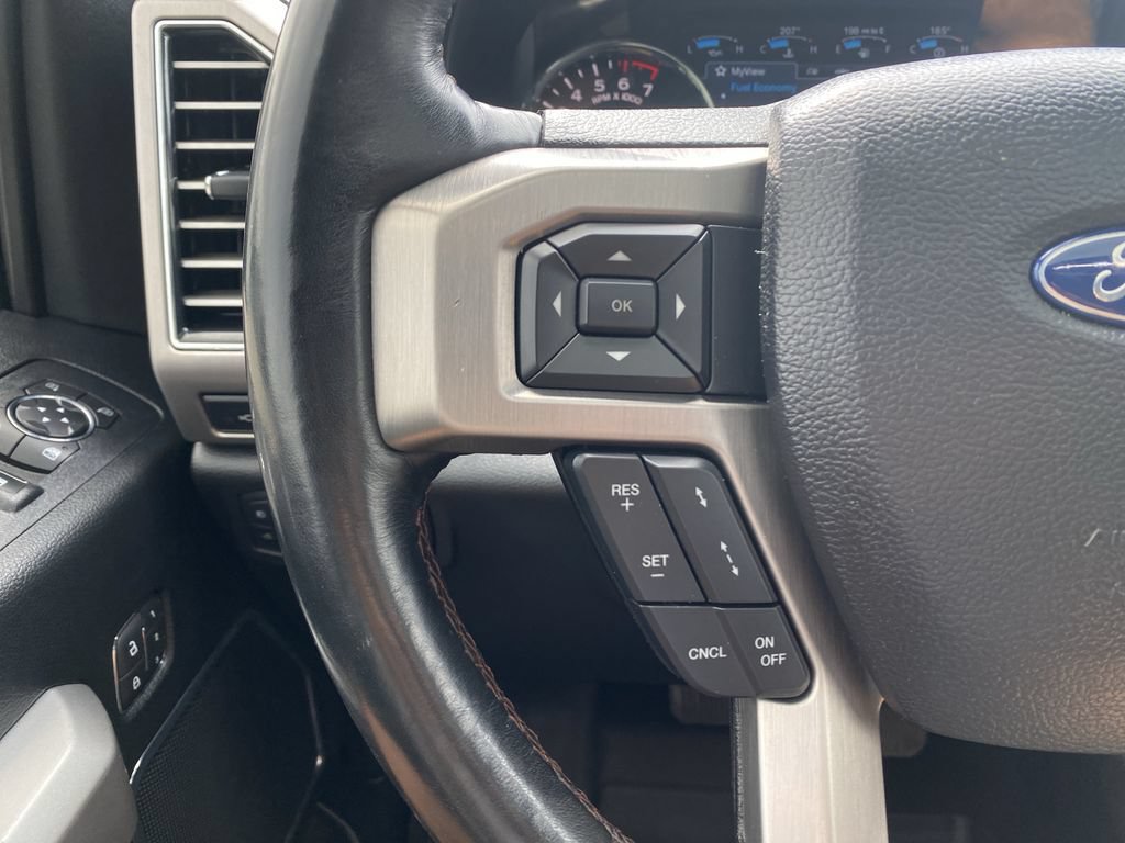 Used 2018 Ford F150 Platinum w/ Equipment Group 701A Luxury AWD/4WD image 20