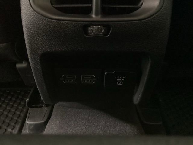 Used 2023 Jeep Cherokee Trailhawk image 34