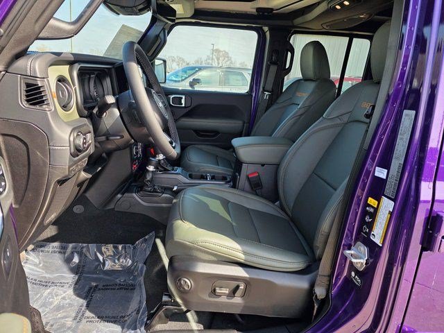 New 2026 Jeep Gladiator Mojave AWD/4WD image 23