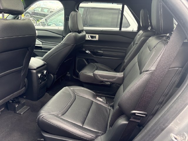 Used 2023 Ford Explorer ST w/ Equipment Group 401A AWD/4WD image 14