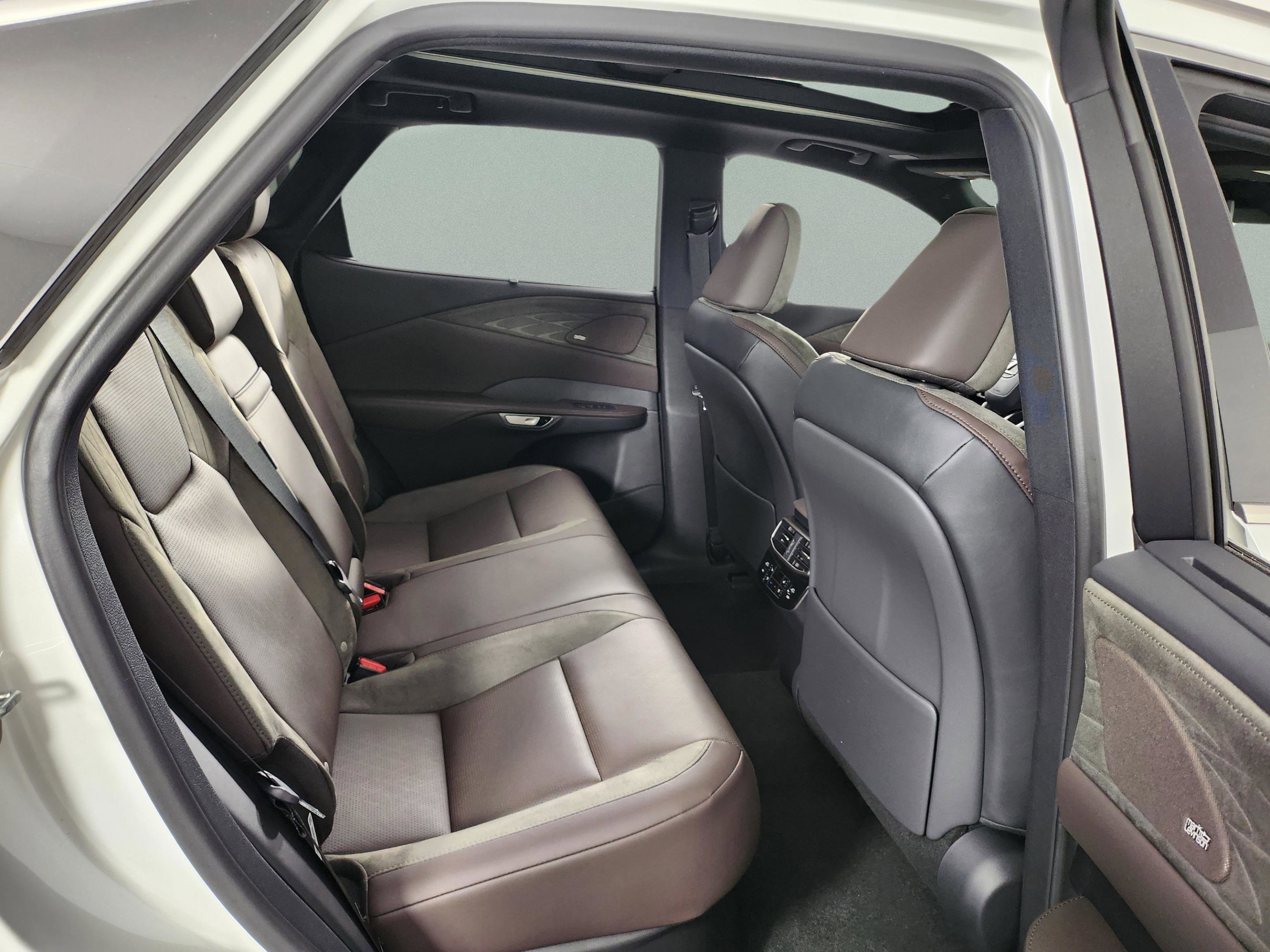 New 2026 Lexus RX 350 AWD image 31