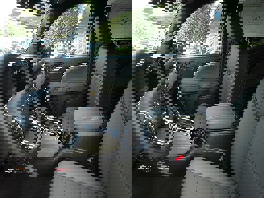 New 2026 Chevrolet Colorado ZR2 image 14