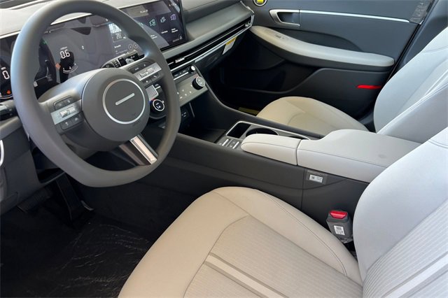 New 2025 Hyundai Sonata SEL image 10