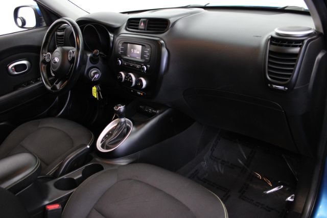 Used 2016 Kia Soul + w/ Designer's Package FWD image 20