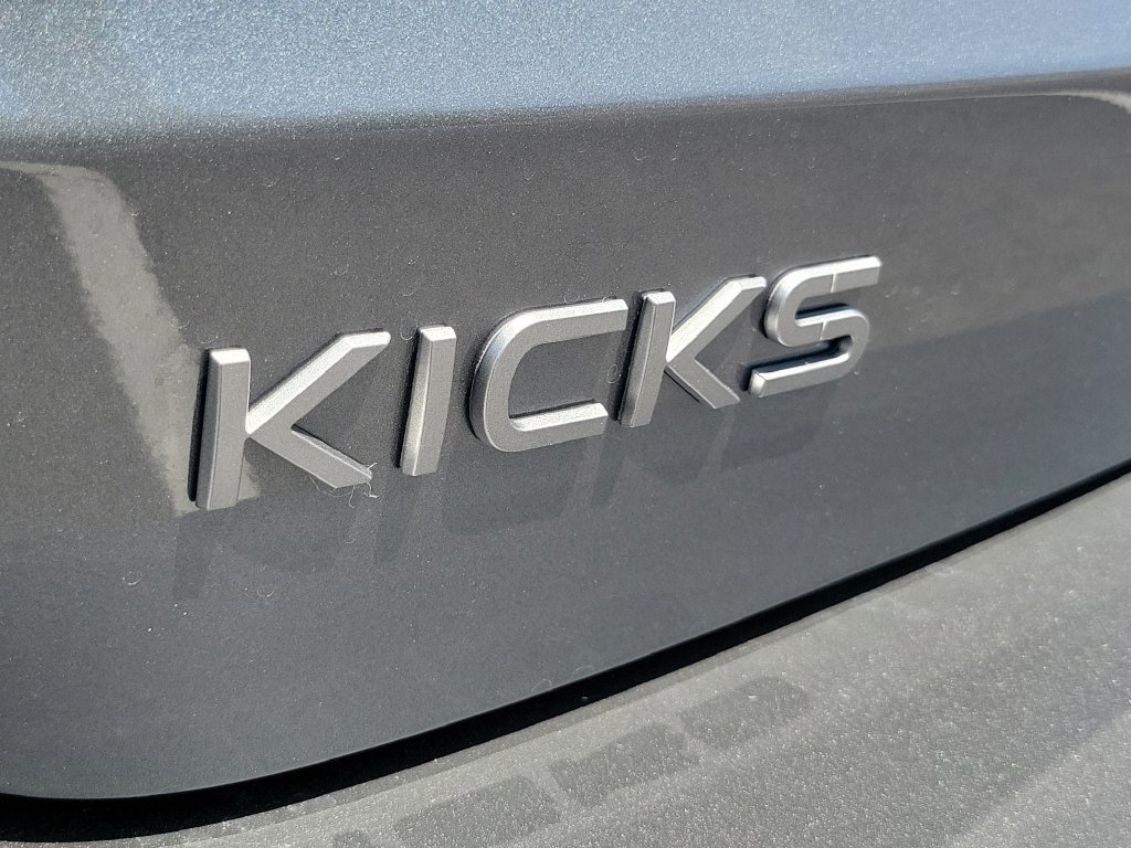 New 2026 Nissan Kicks SV w/ Cold Weather Package FWD image 3