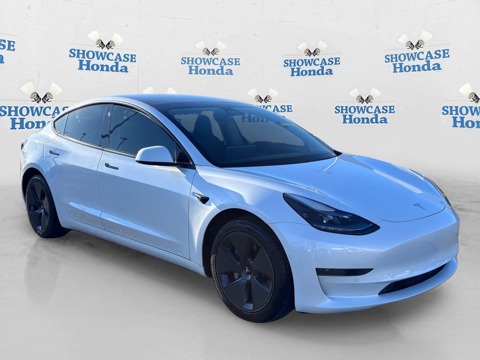 Used 2021 Tesla Model 3 Standard Range RWD image 10