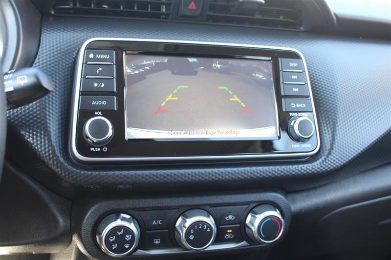 Used 2022 Nissan Kicks S FWD image 14