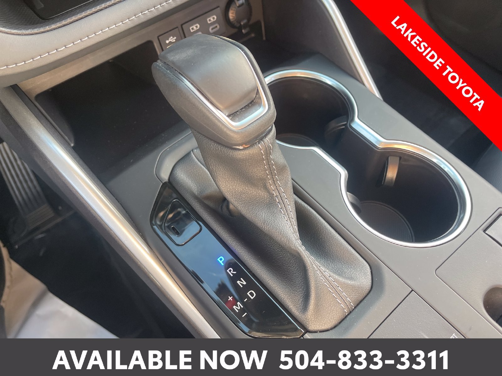 Used 2024 Toyota Highlander XLE FWD image 31