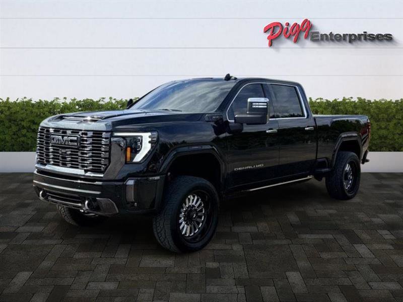 Used 2024 GMC Sierra 2500 Denali Ultimate image 4