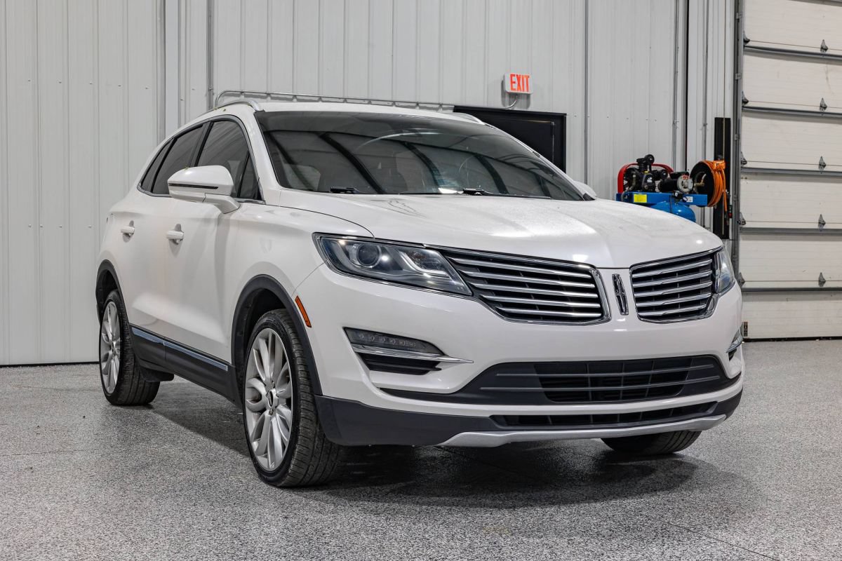 Used 2018 Lincoln MKC Reserve w/ Lincoln MKC Climate Package FWD image 7