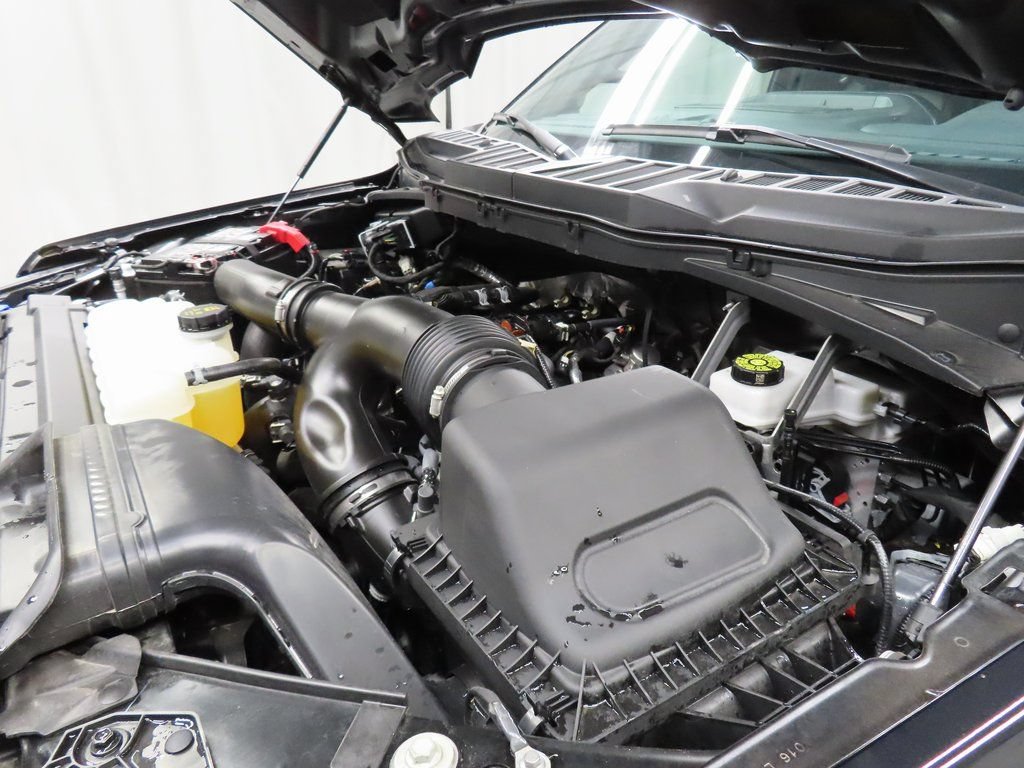 Used 2025 Ford F150 Lariat AWD/4WD image 25
