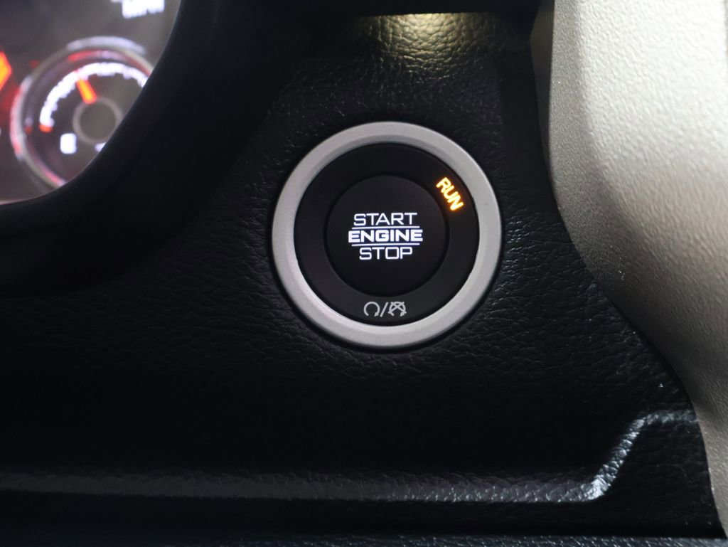 Used 2019 RAM 1500 Laramie image 28