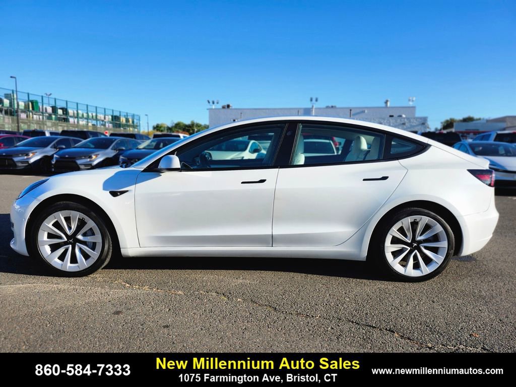 Used 2022 Tesla Model 3 Long Range image 2
