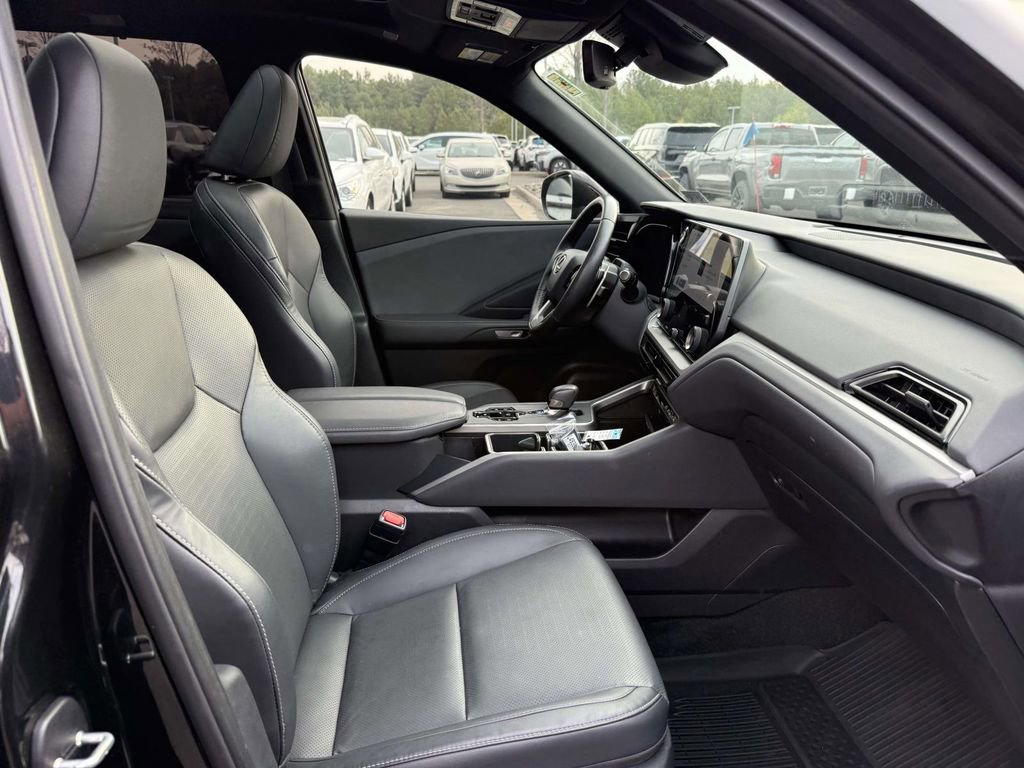 Used 2025 Lexus TX 350 AWD w/ Technology Package image 14
