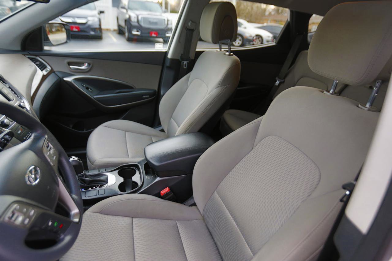 Used 2017 Hyundai Santa Fe Sport FWD image 5