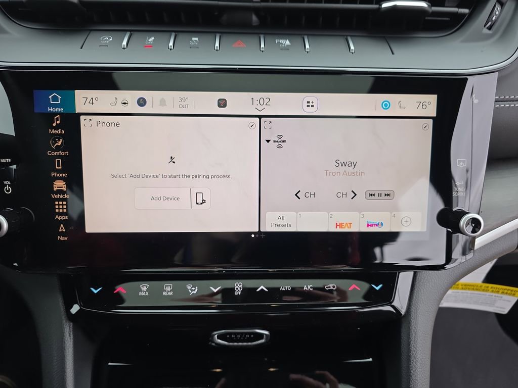 New 2026 Jeep Grand Cherokee Altitude image 20