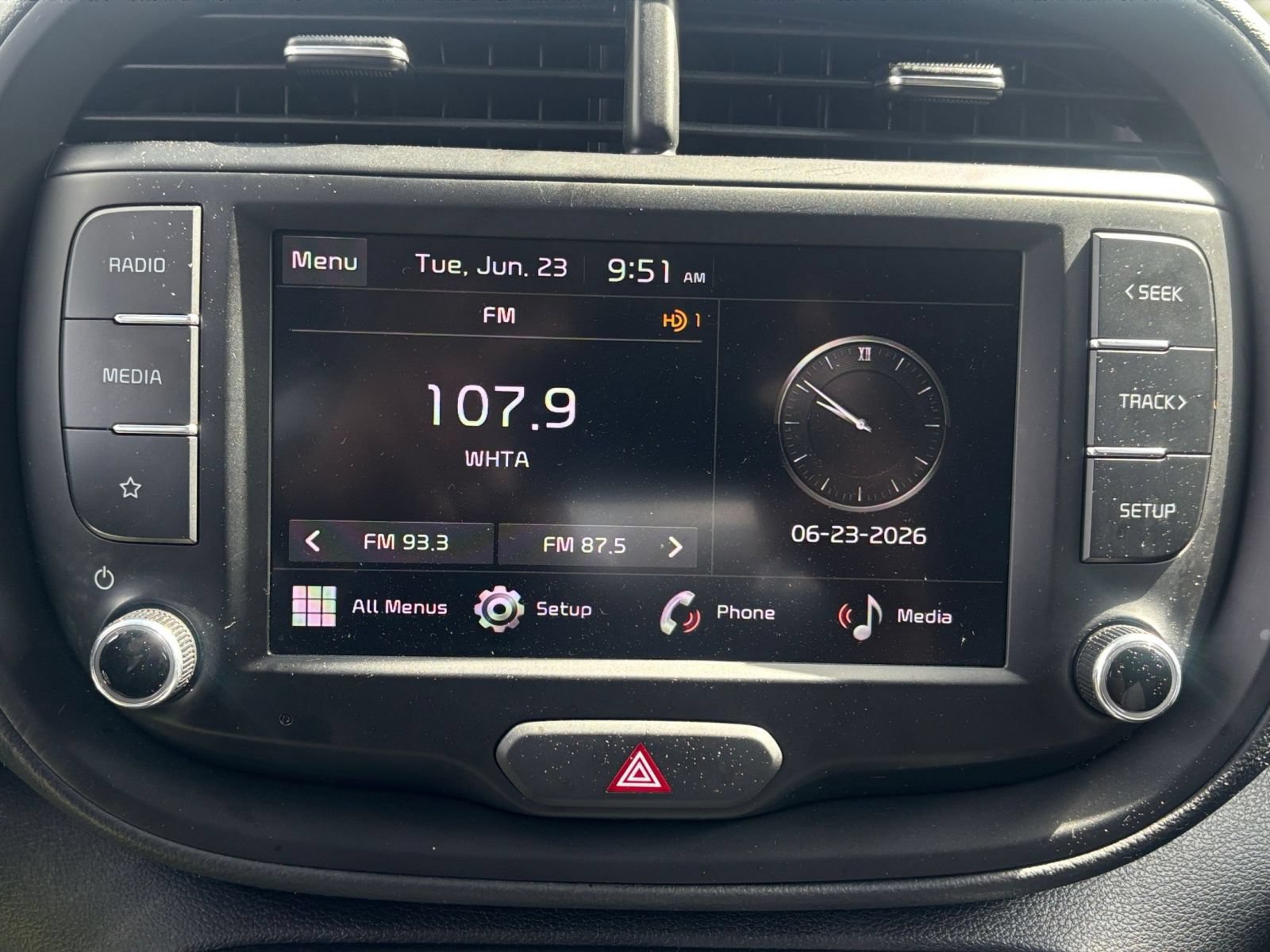 Used 2025 Kia Soul LX w/ LX Technology Package FWD image 20