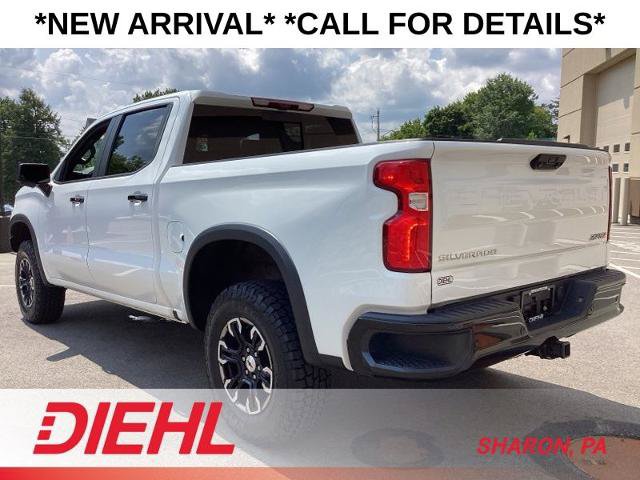 Used 2022 Chevrolet Silverado 1500 ZR2 w/ Technology Package AWD/4WD image 9