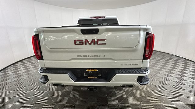 Used 2022 GMC Sierra 1500 Denali w/ Denali Reserve Package AWD/4WD image 3