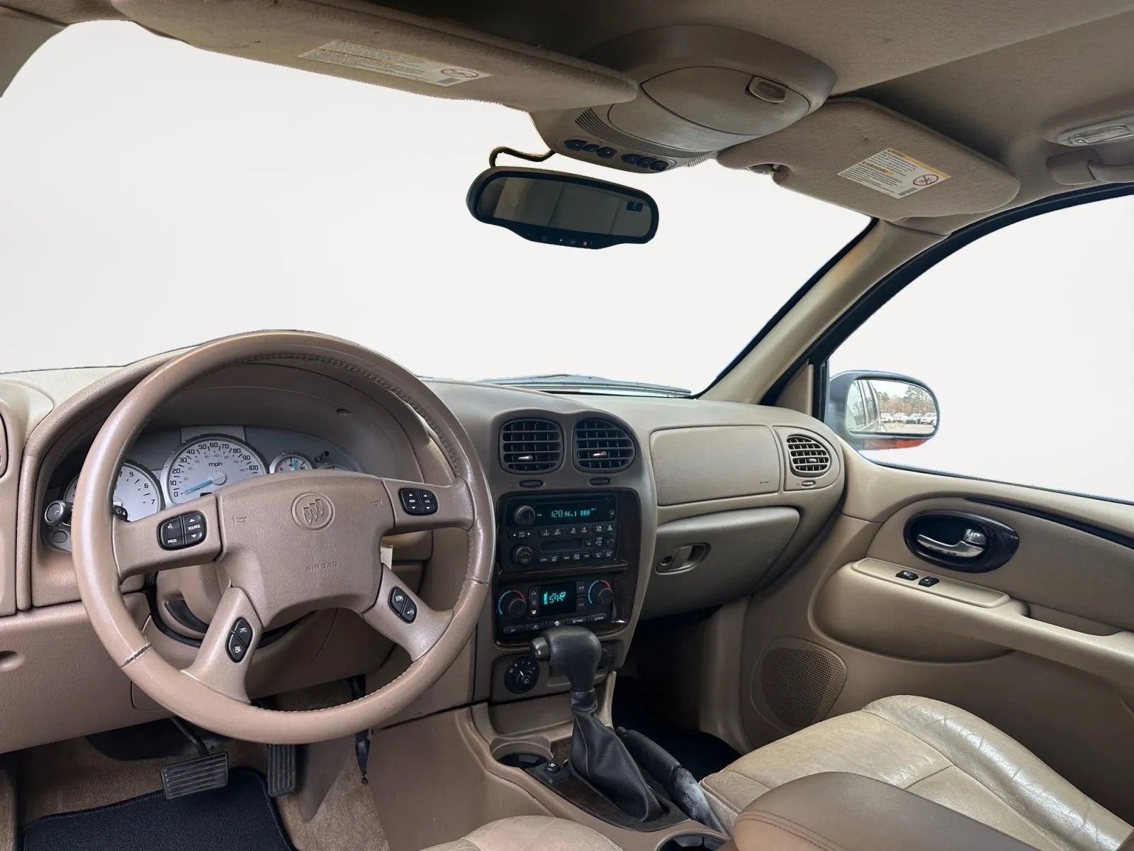 Used 2004 Buick Rainier CXL image 10