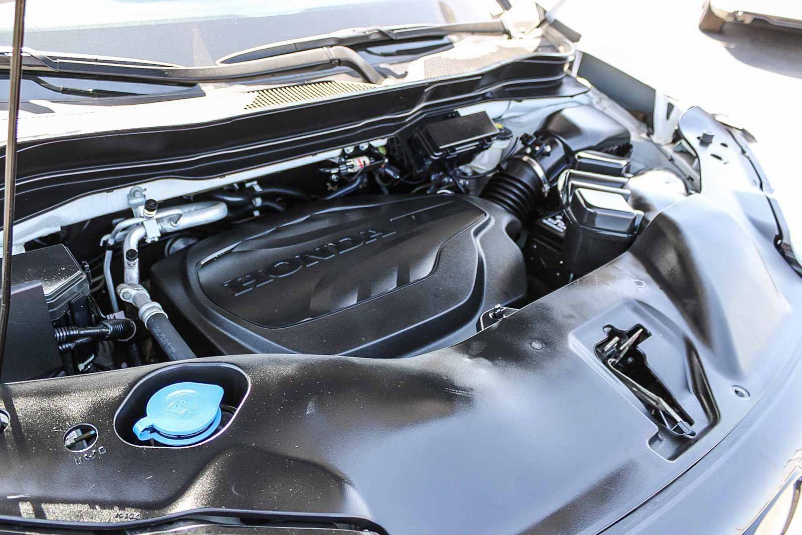 Used 2022 Honda Pilot Sport image 24