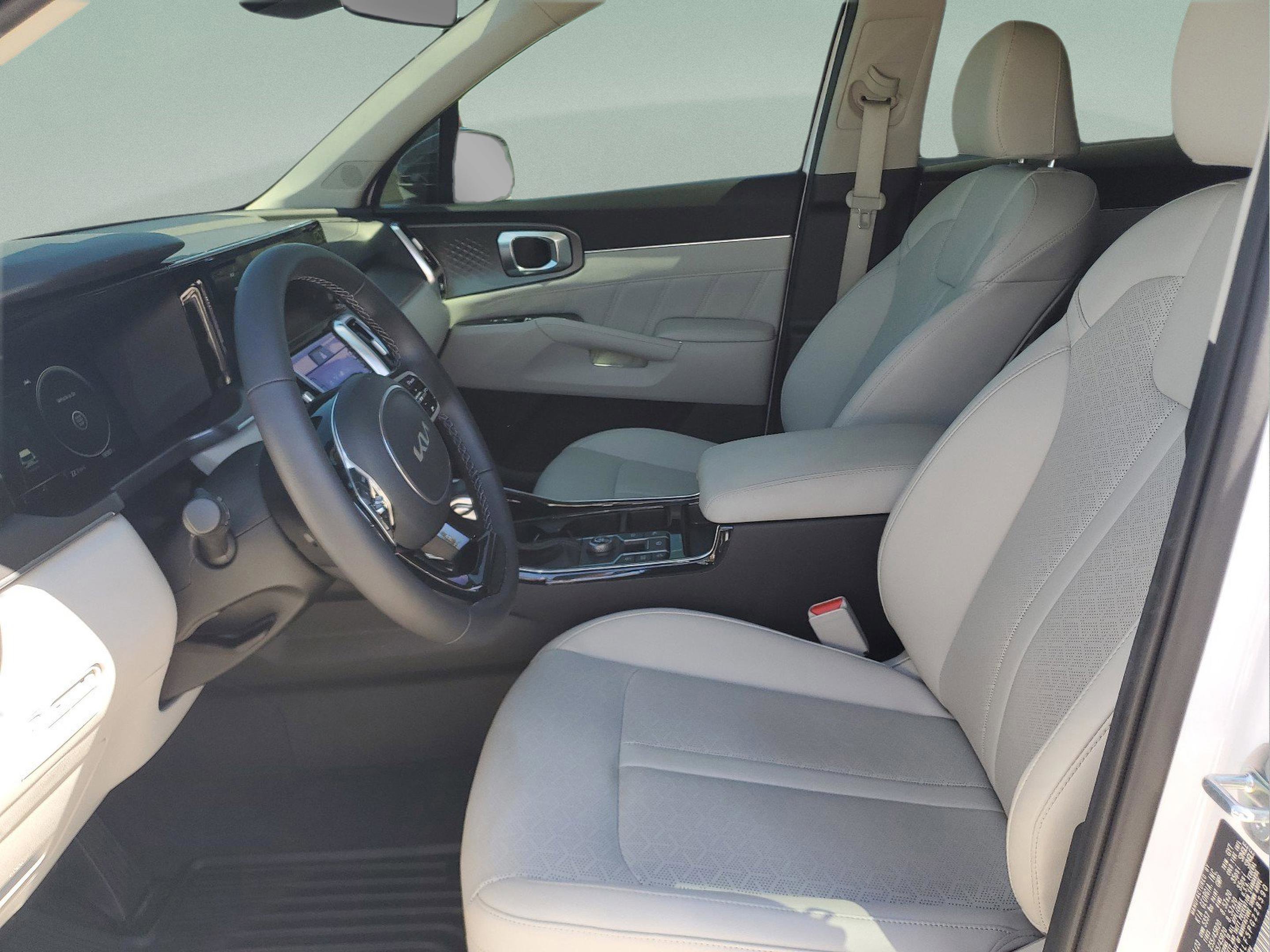 Used 2023 Kia Sorento SX image 19