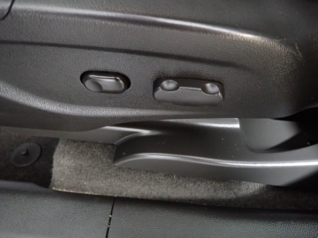 Used 2014 Buick Encore Convenience image 21