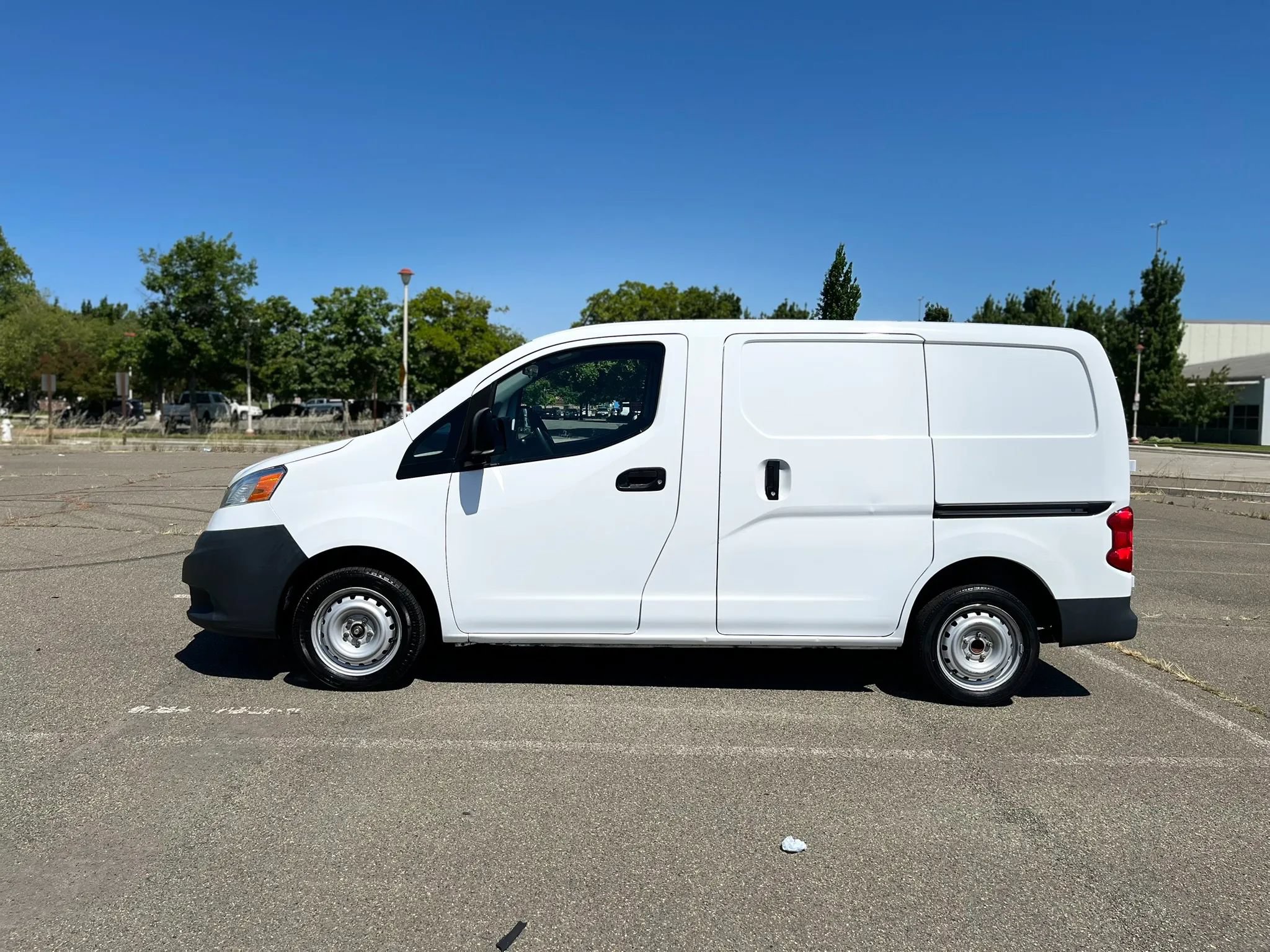 Used 2019 Nissan NV200 S w/ Back Door Glass Package FWD image 8