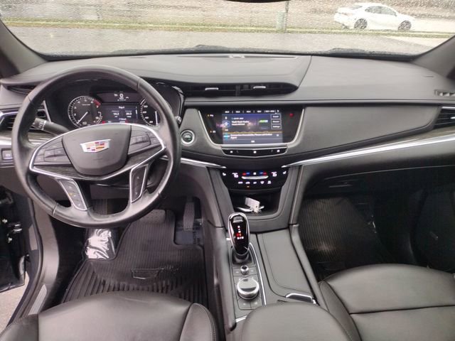 Used 2021 Cadillac XT5 Premium Luxury image 14