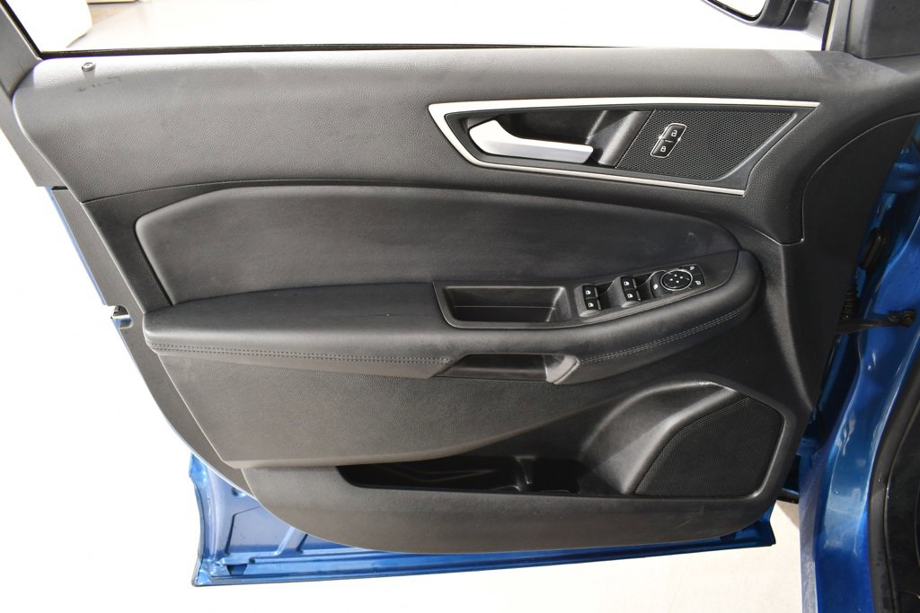 Used 2024 Ford Edge SEL w/ Convenience Package image 25