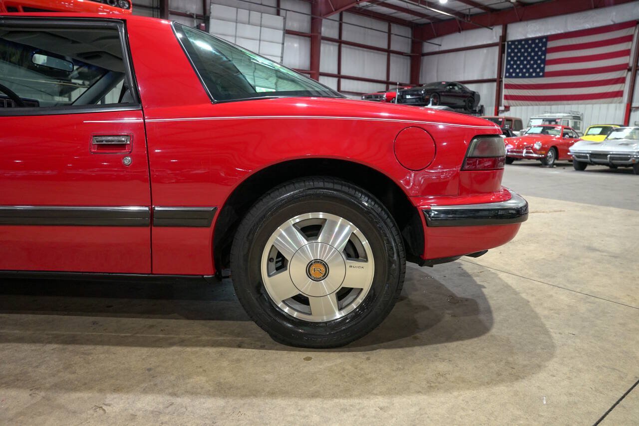 Used 1988 Buick Reatta Coupe FWD image 5