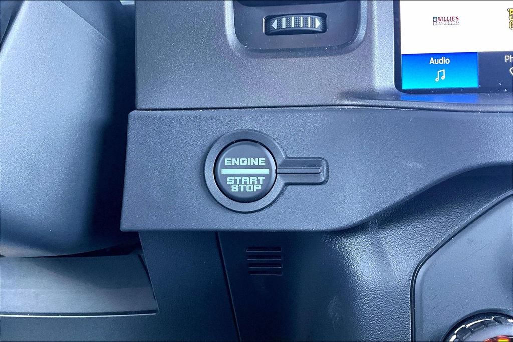 Used 2025 Ford Bronco 2-Door AWD/4WD image 21