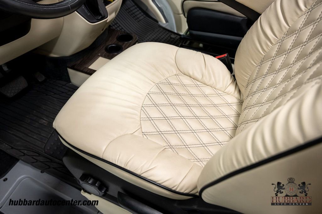 Used 2018 Mercedes-Benz Sprinter 3500 image 18