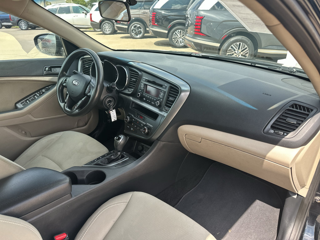 Used 2013 Kia Optima LX FWD image 5