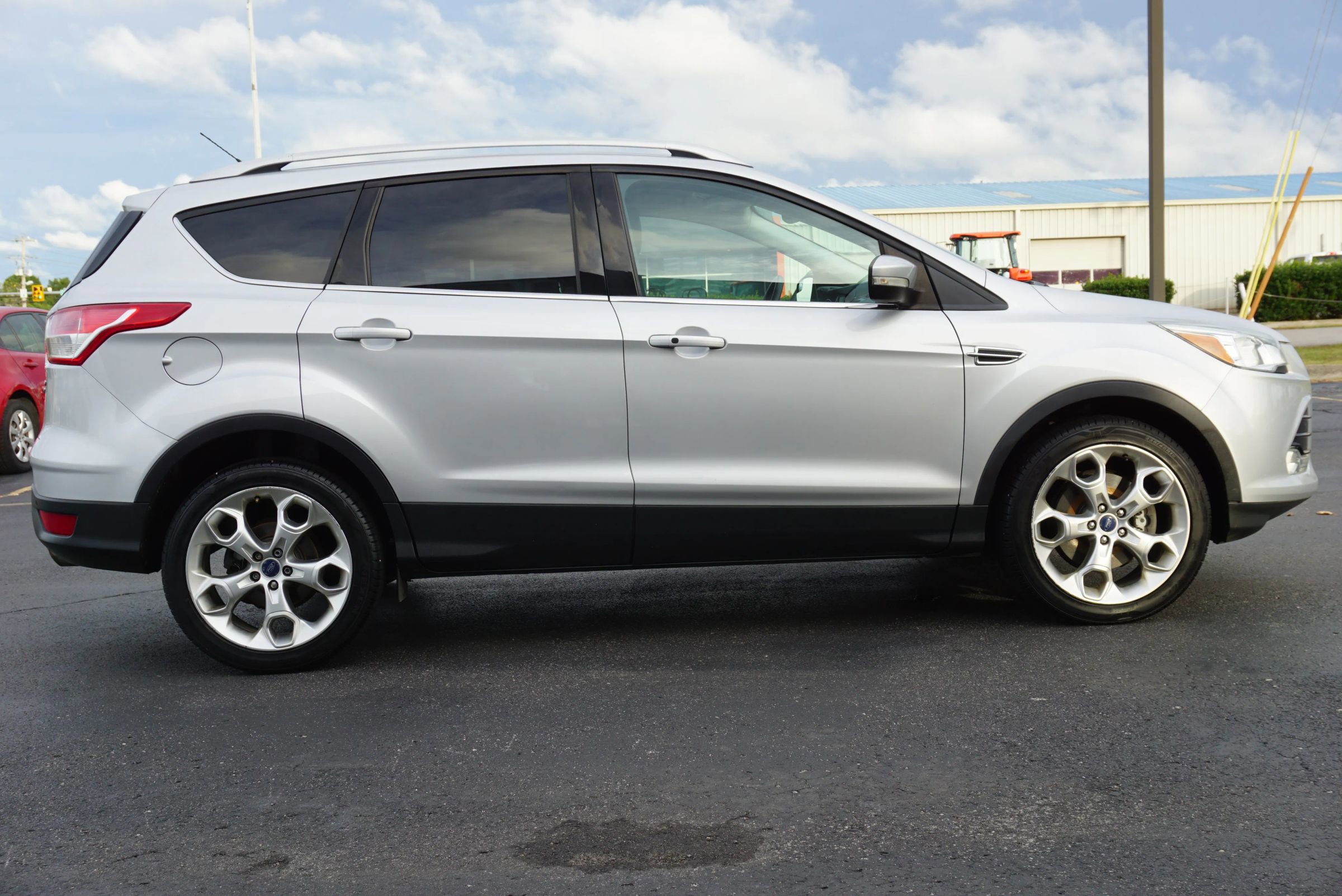 Used 2014 Ford Escape Titanium image 4