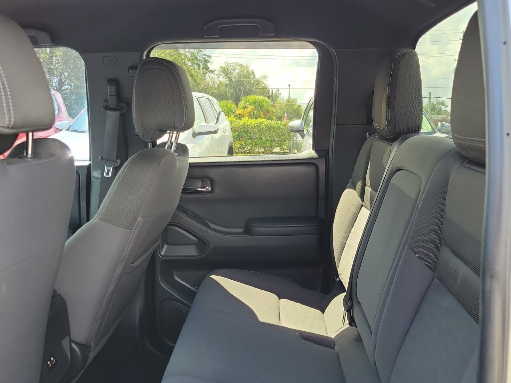 Certified 2023 Nissan Frontier SV w/ Midnight Edition Package RWD image 12