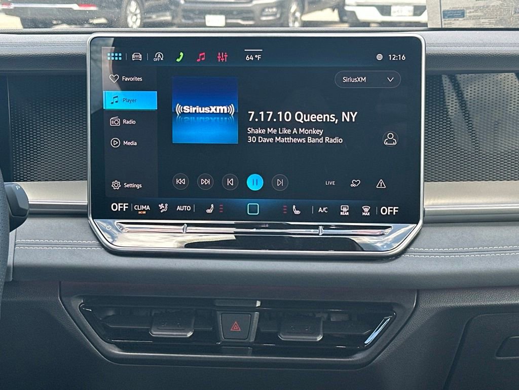 New 2026 Volkswagen Tiguan SE R-Line AWD/4WD image 16