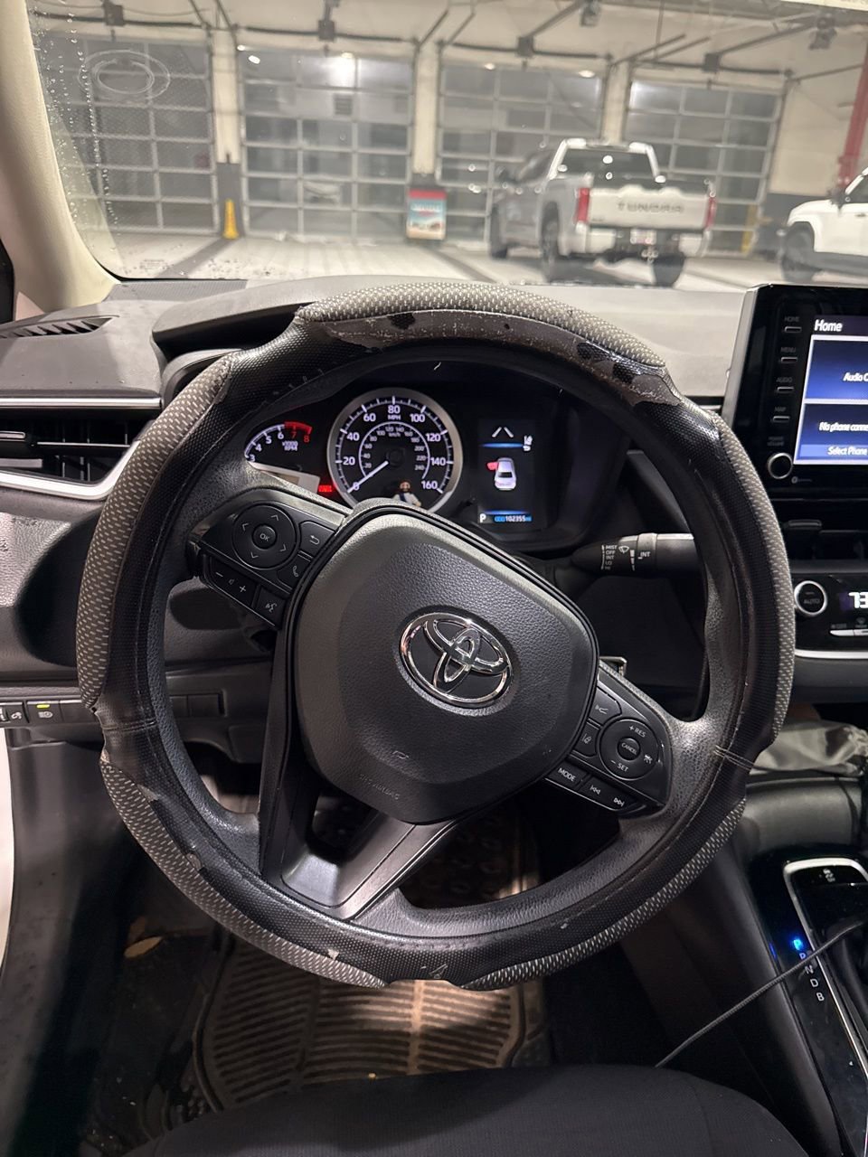 Used 2021 Toyota Corolla LE image 10