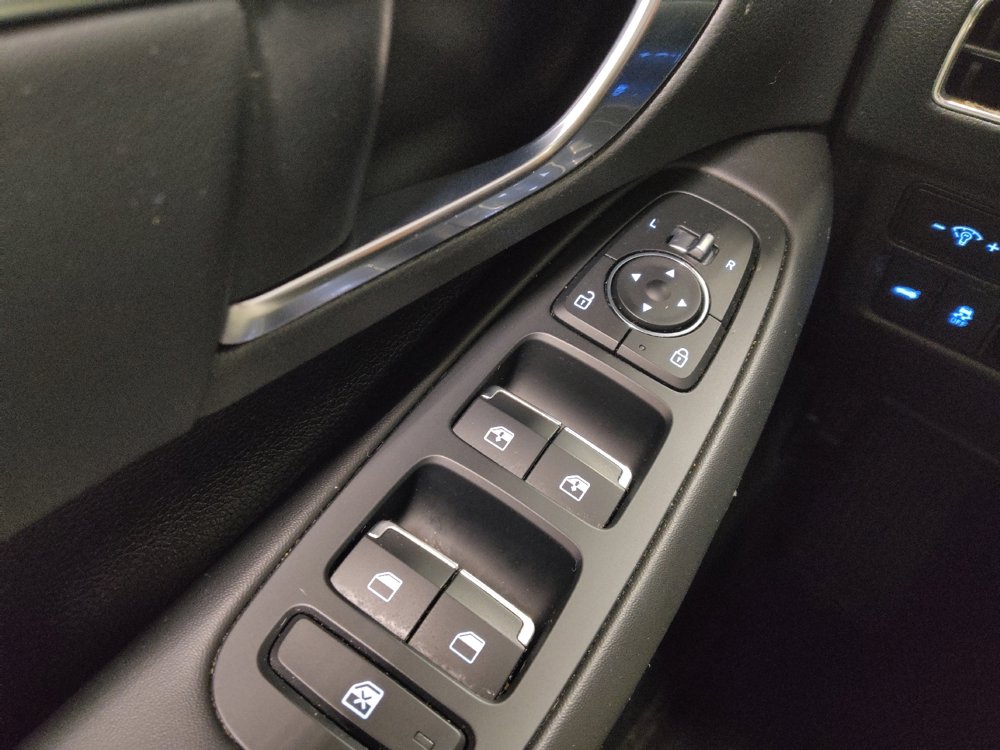 Used 2023 Hyundai Sonata SEL image 27