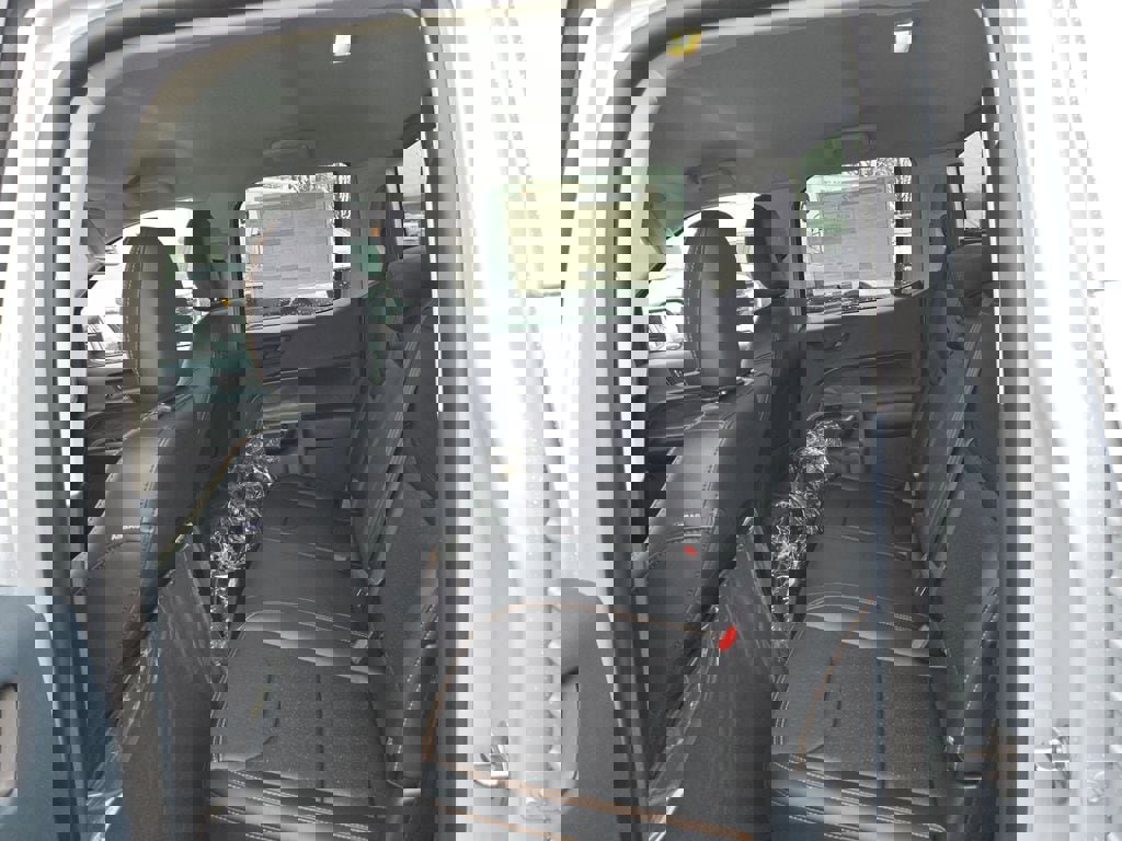 New 2026 Ford Maverick Tremor image 12