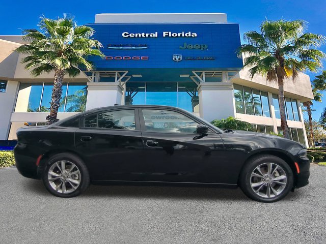 Certified 2022 Dodge Charger SXT AWD/4WD image 4