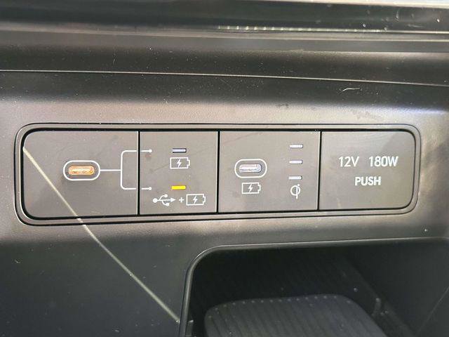 Used 2025 Hyundai Tucson SEL AWD/4WD image 27