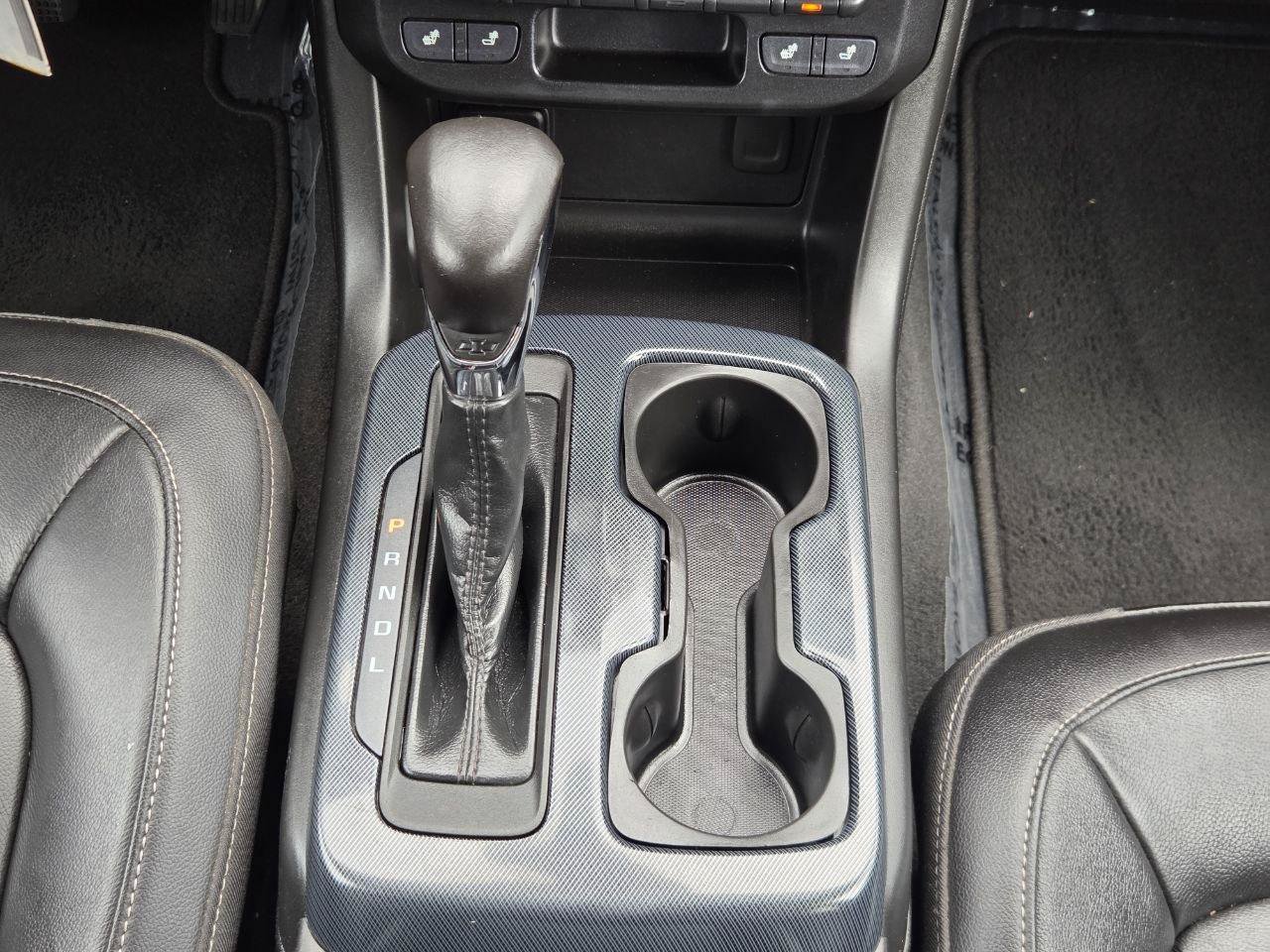 Used 2022 Chevrolet Colorado Z71 AWD/4WD image 23