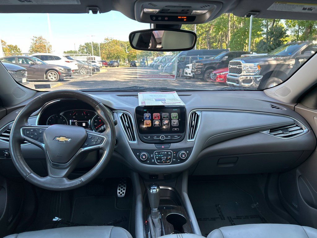 Used 2017 Chevrolet Malibu Premier w/ Premier Sun and Wheel Package FWD image 34