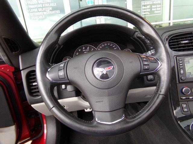 Used 2013 Chevrolet Corvette 427 w/ 1SB Preferred Equipment Group RWD image 22